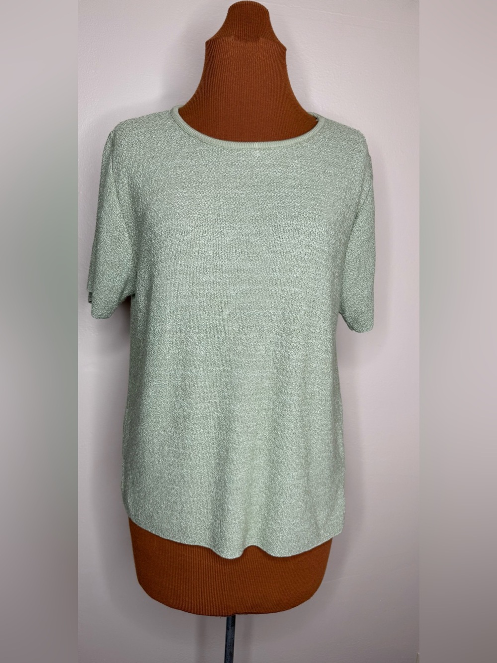 Sarah Arizona Light Green Short Sleeve Knit Top Size Small
